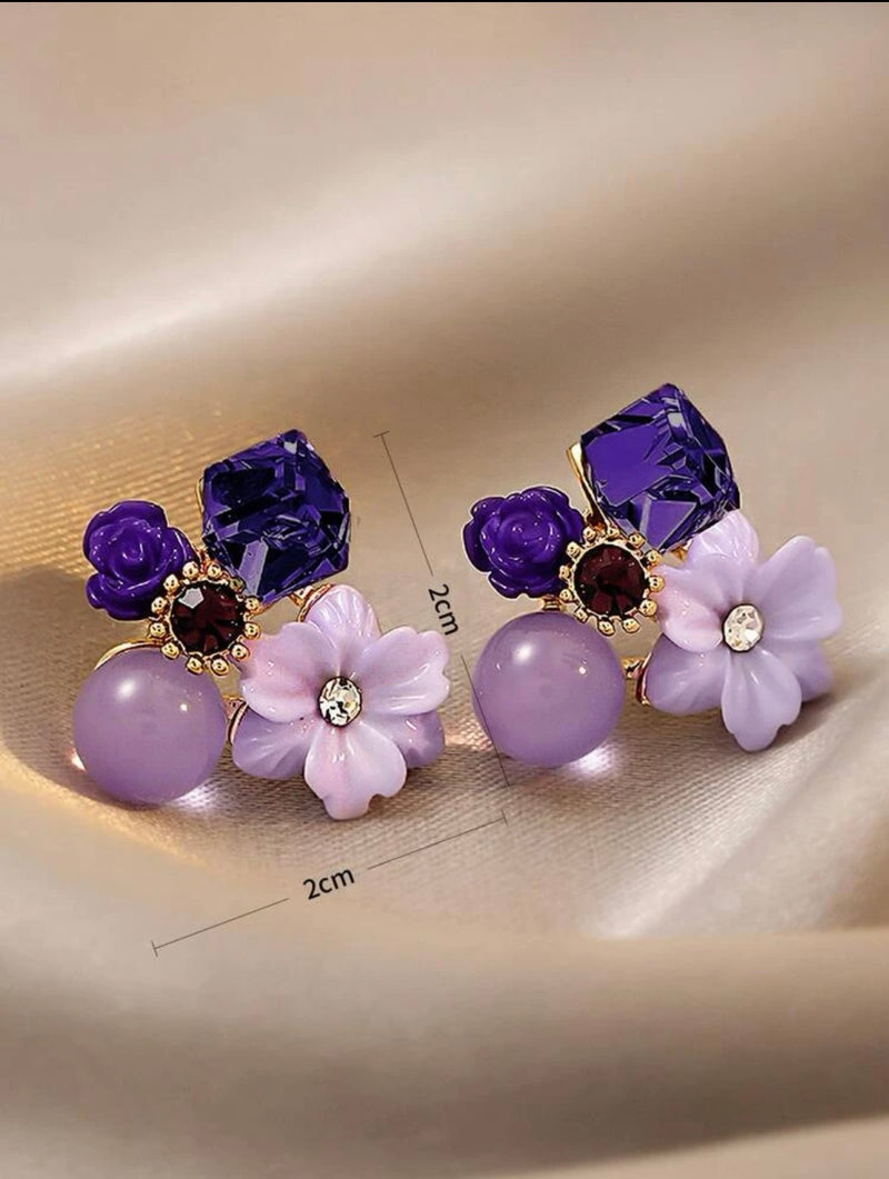 Flower Decor Stud Earrings