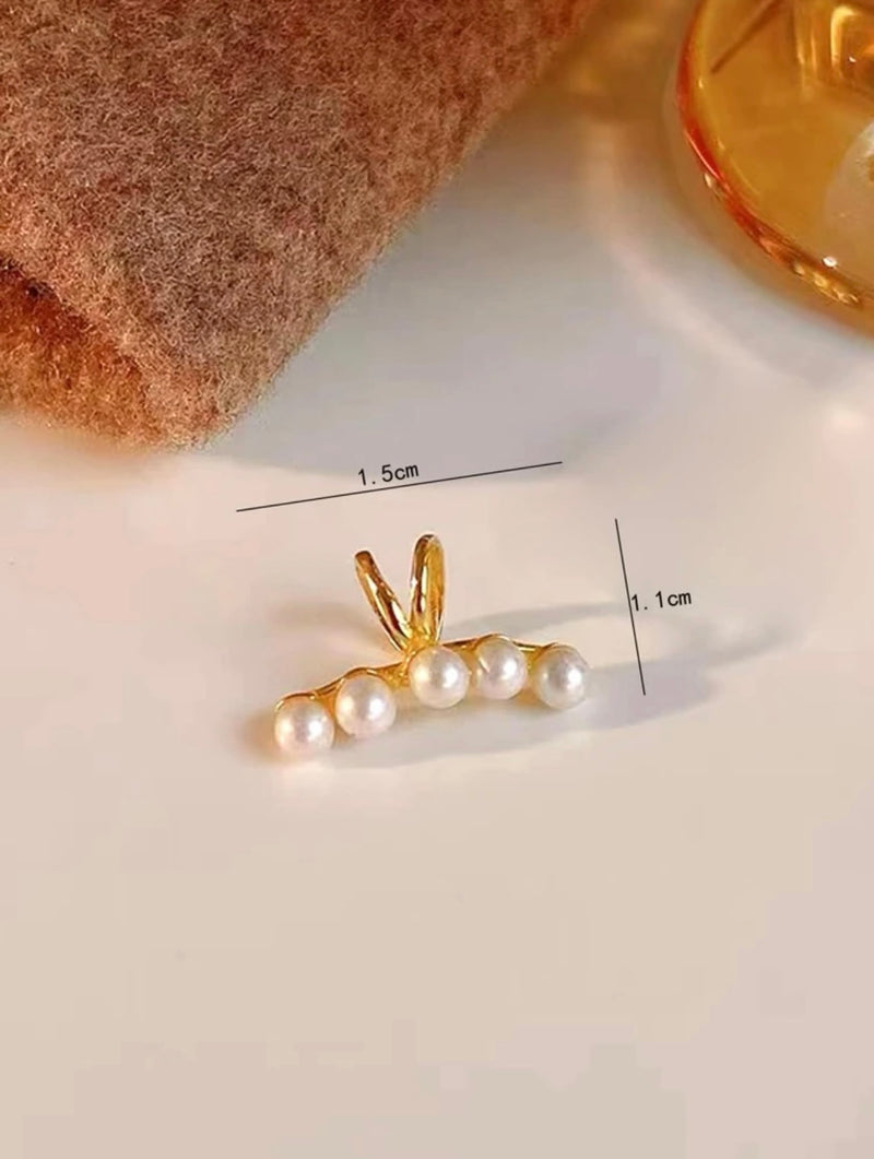 Faux Pearl Decor Stud