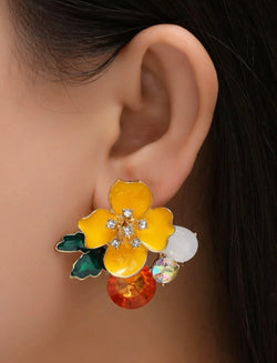 Rhinestone Flower Decor Stud Earrings