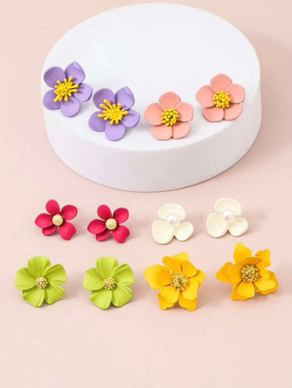 6 Pairs Faux Pearl Decor Flower Stud Earrings