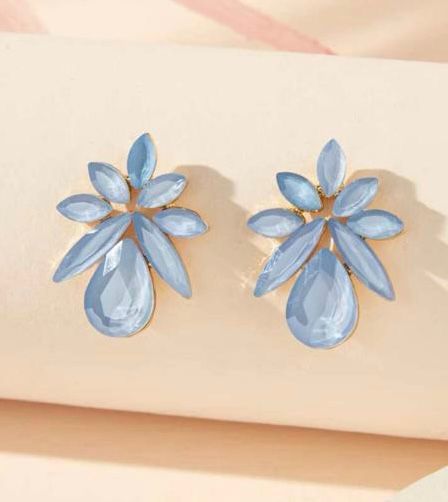 Water Drop Decor Stud Earrings